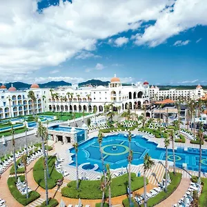 riu-palace-cabo-san-lucas.cabosanlucashotelsmexico.com/